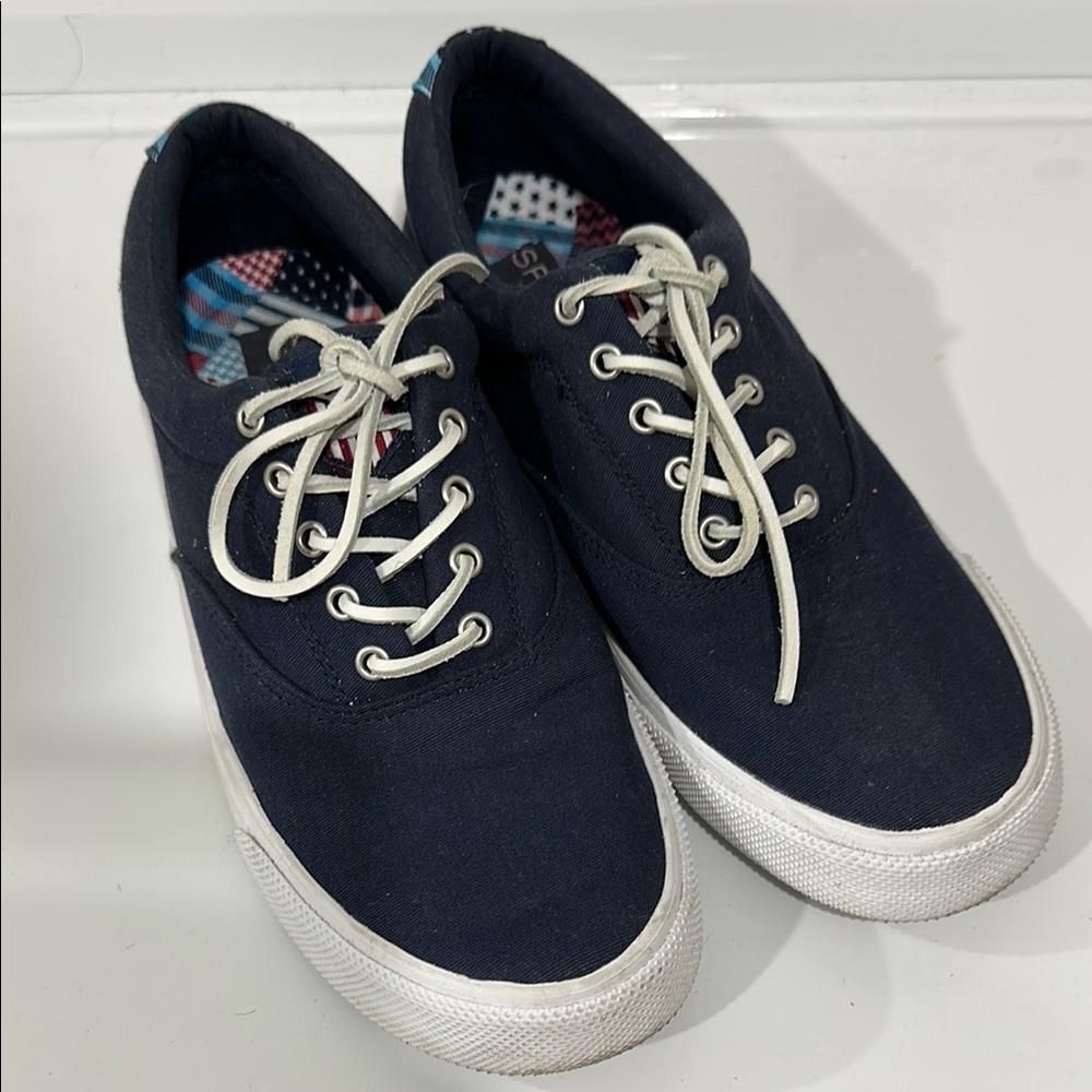 Men's Navy Canvas Sneakers